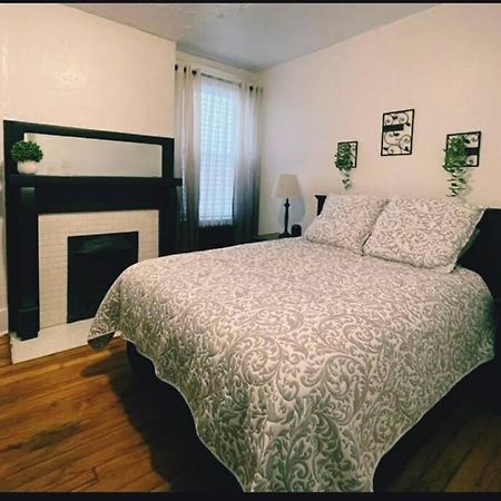 Apartamento Lovely 2Br W Office Space - King Bed & Alexa Pittsburgh Exterior foto
