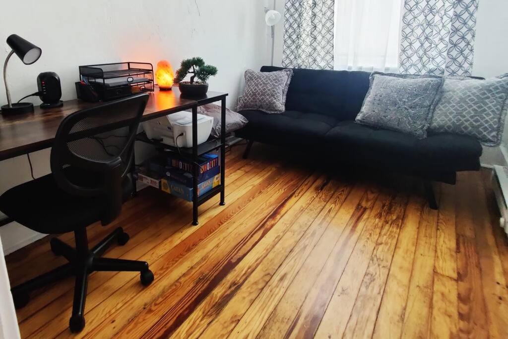 Apartamento Lovely 2Br W Office Space - King Bed & Alexa Pittsburgh Exterior foto