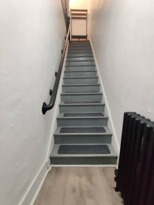 Apartamento Lovely 2Br W Office Space - King Bed & Alexa Pittsburgh Exterior foto